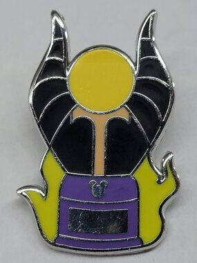 DISNEY Pin Trading ~ Trophy Series ~ Maleficent 3/6 ~ Hidden Mickey ~ 2019 ~ P27